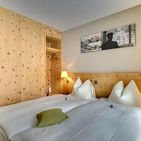 Hotell Romantik Muottas Muragl St. Moritz